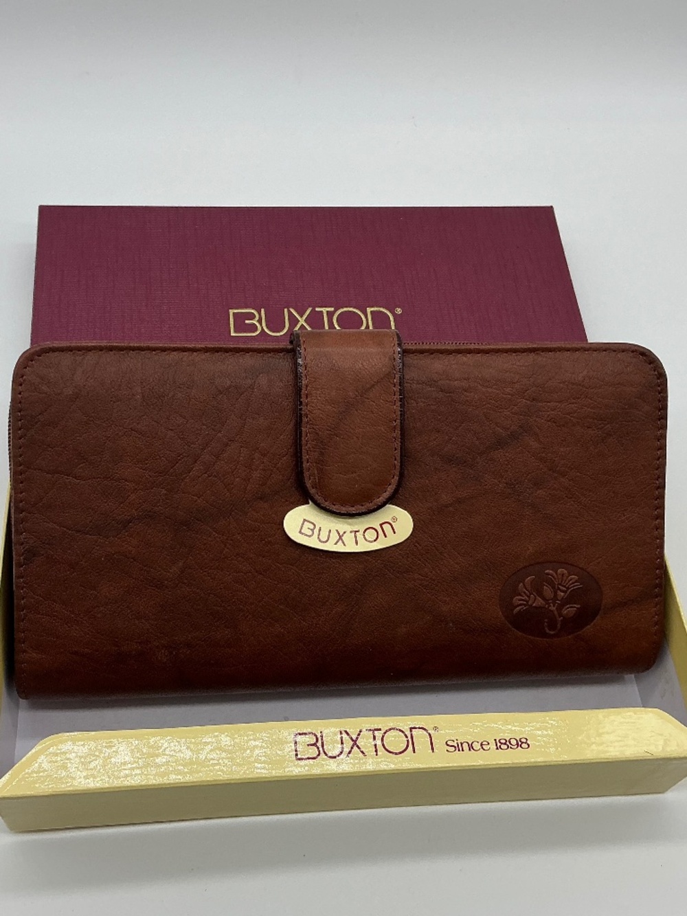Buxton Heiress Clutch Wallet